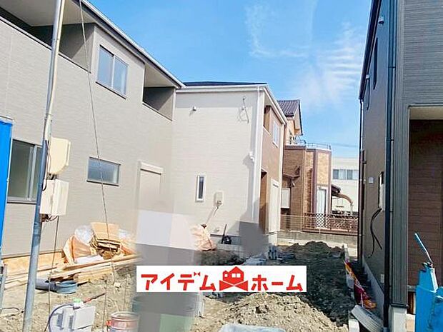 現地(2025年8月)撮影 2号棟 休日、平日問わずお気軽にお問合せくださいませ。