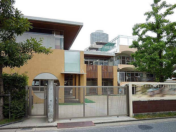 城北幼稚園（275m）