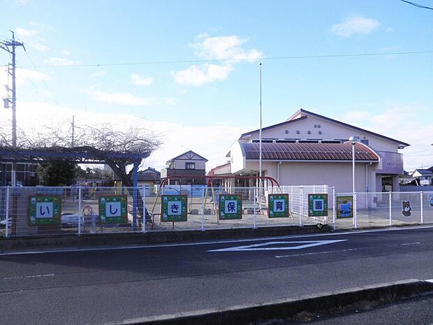 小牧市立一色保育園（332m）