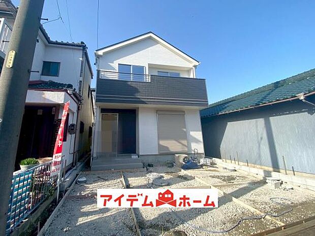 1号棟　外観写真 平日・土日問わずご案内致します！お気軽にお問合わせ下さい♪ 