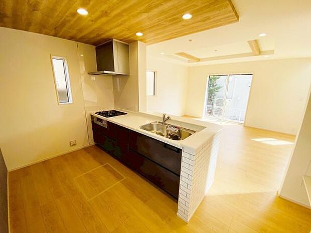 内観写真 いつでも現地ご案内いたします♪