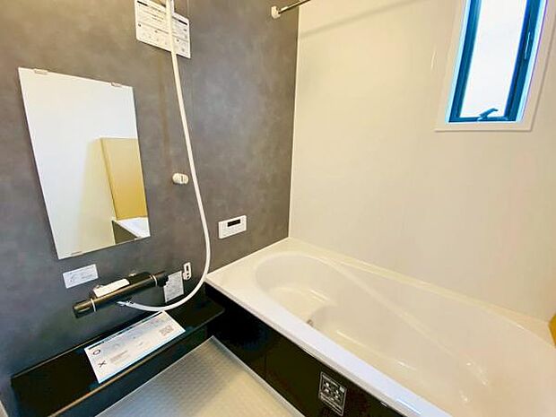 浴室 広々1坪のお風呂でほっとひといき!1日の疲れを我が家で癒しましょう