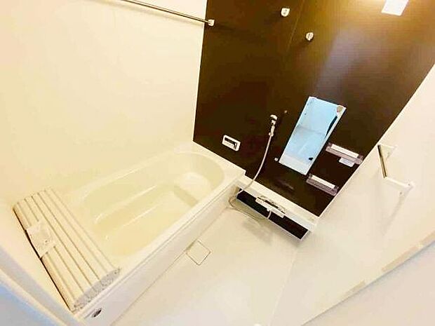 浴室 広々1坪のお風呂でほっとひといき！1日の疲れを我が家で癒しましょう
