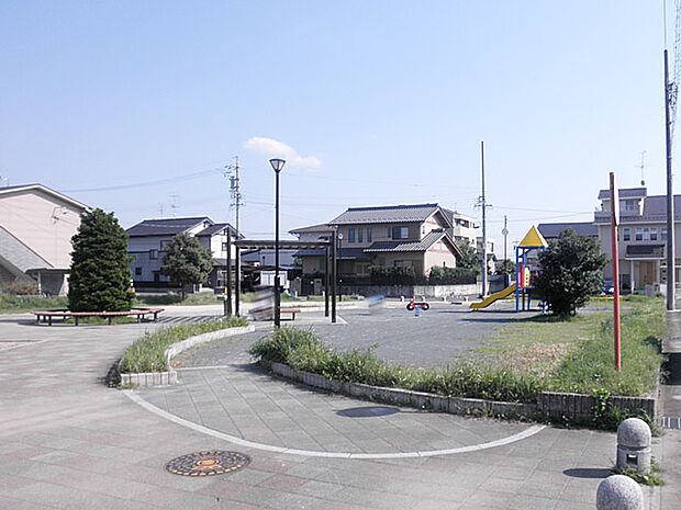 岩神公園（220m）