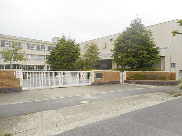 可児市立桜ケ丘小学校(3501m)