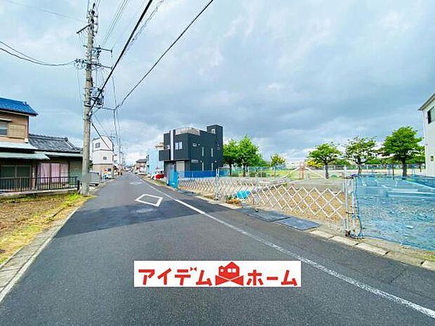 前面道路 平日・土日問わずご案内致します!お気軽にお問合わせ下さい♪