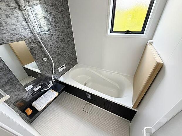 浴室 広々1坪のお風呂でほっとひといき!1日の疲れを我が家で癒しましょう