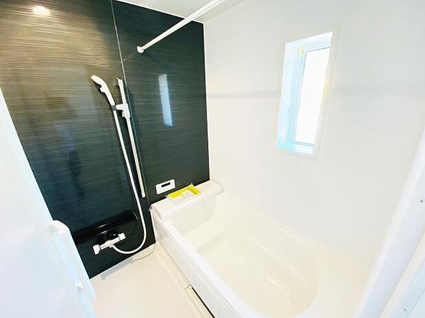 浴室 広々1坪のお風呂でほっとひといき！1日の疲れを我が家で癒しましょう