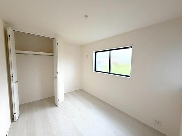 収納付きの洋室はお部屋を綺麗に保てます!