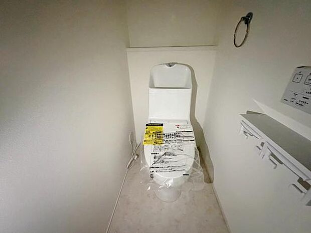 トイレ 快適な温水洗浄便座付き