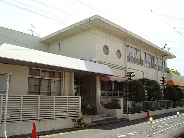 六ツ師保育園(430m)
