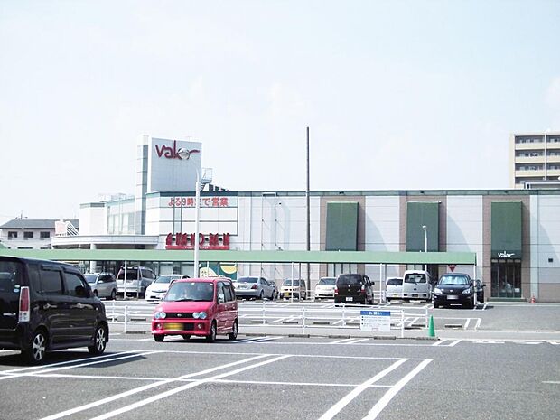 スーパーマーケットバロー 春日井西店(340m)