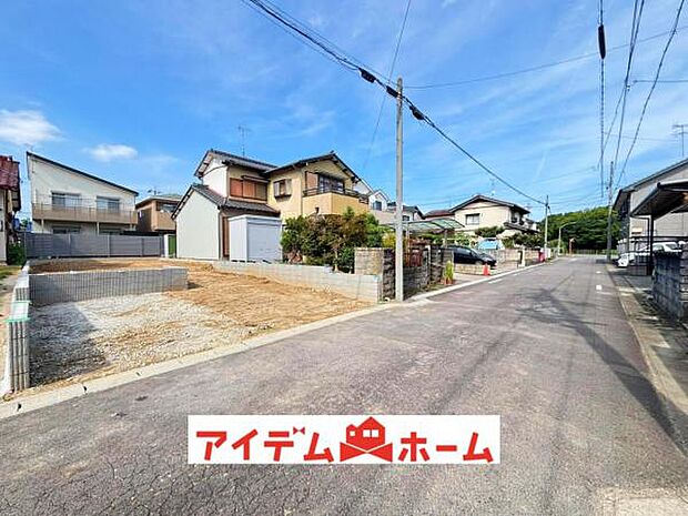 前面道路 平日・土日問わずご案内致します!お気軽にお問合わせ下さい♪