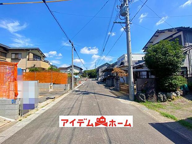 前面道路 平日・土日問わずご案内致します！お気軽にお問合わせ下さい♪ 