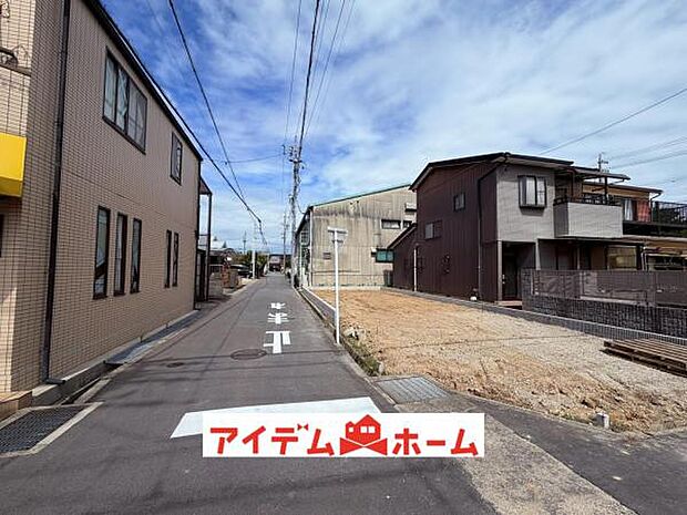 西側道路 いつでも現地ご案内いたします♪ お気軽にお問合せください！