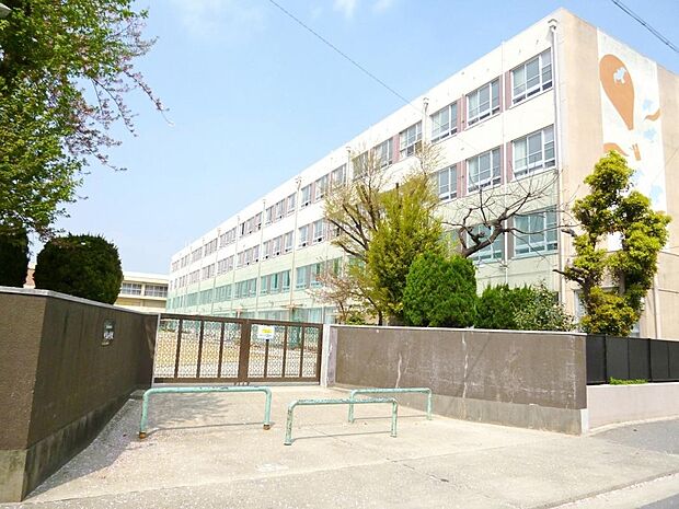 名古屋市立中島小学校（1300m）