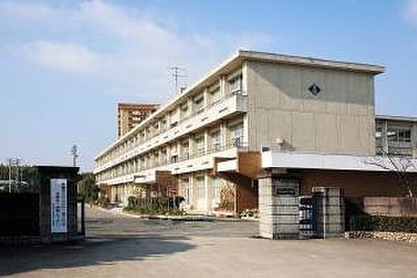 半田市立青山中学校（1100m）