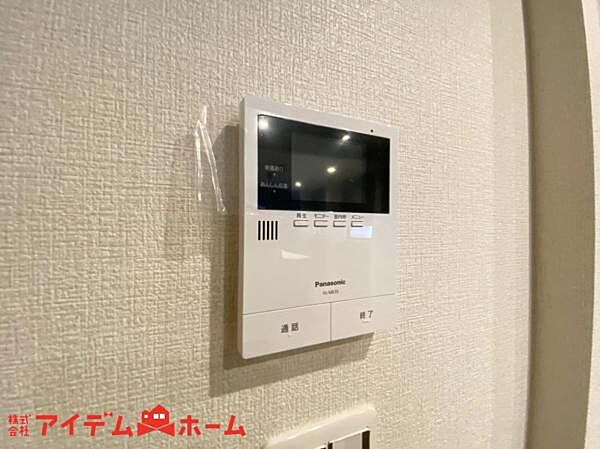 モニター付きインターホン 防犯対策にもなるモニター付きインターホン設置