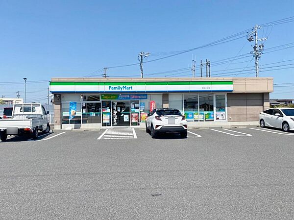 ファミリーマート 安城小川町店（1200m）