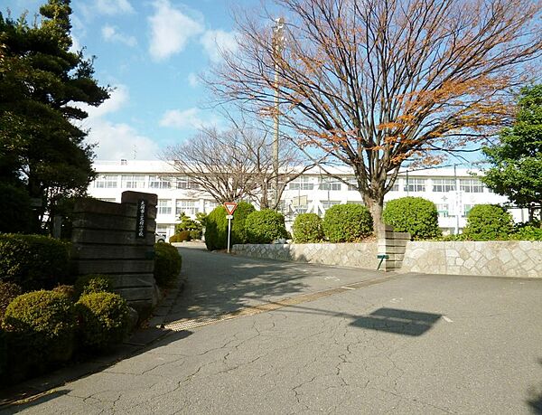 大府市立大府小学校（850m）