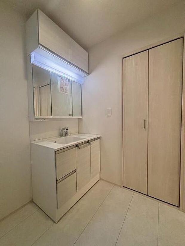 ●○1号棟内観○● 平日のご案内も可能です 