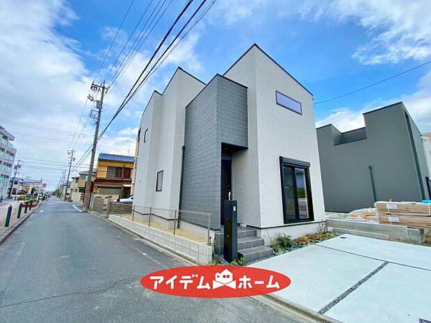 ●○4号棟外観○● 平日のご案内も可能です!