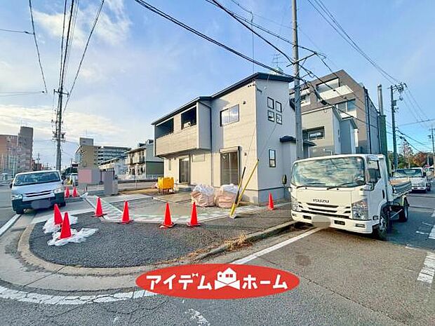 ●○2号棟外観○● 平日のご案内も可能です 