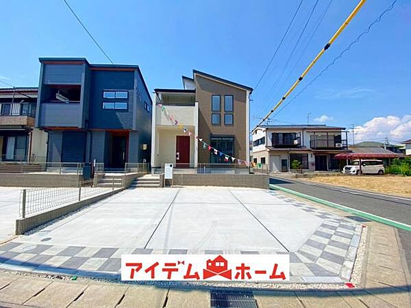 外観：323000471689