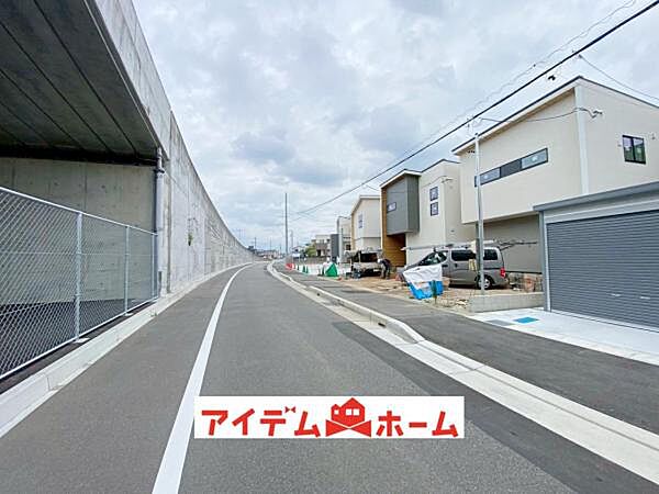 〇●前面道路●〇 平日のご案内も可能です！ アイデムホーム南店は緑区役所から徒歩2分！ 水曜日も営業しております！
