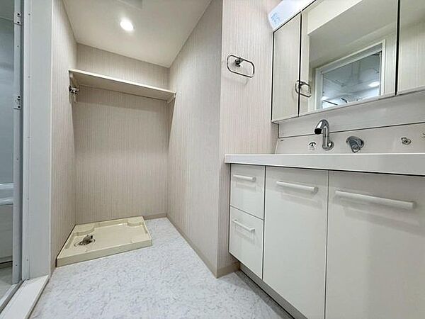 万一の水漏れにも床への漏水を防ぐ、防水パン設置済み！