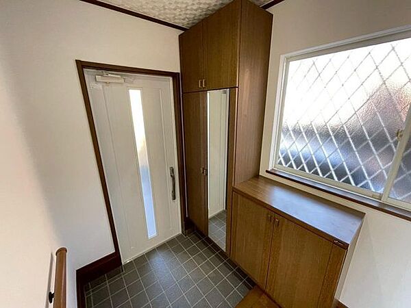 収納しっかりの玄関