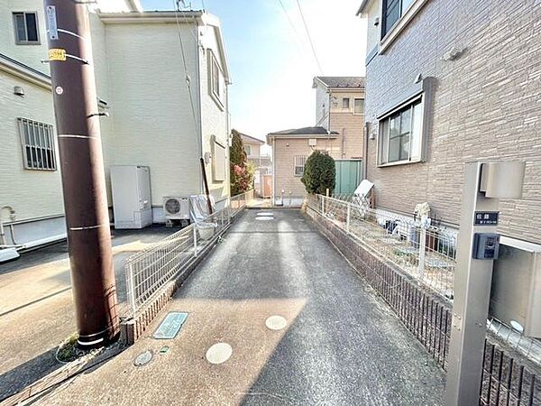 来客時にも嬉しい駐車場2台分（車種による）