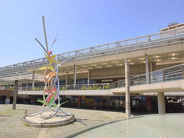 八千代緑が丘駅(東葉高速鉄道 東葉高速線) 徒歩20分。バス16分「コーシン牛乳」停歩5分。 1600m