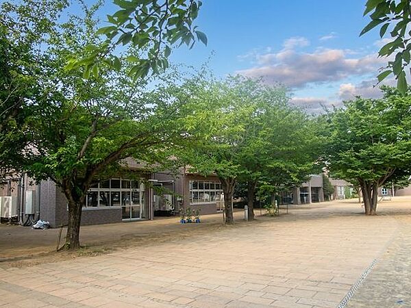印西市立原小学校 徒歩16分。 1270m