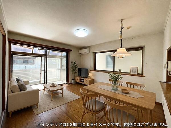 リビング/ダイニングを拡大表示