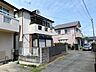 その他：前面道路は車通りが少なく、毎日の車の出し入れや、お子様の通行に安心です！