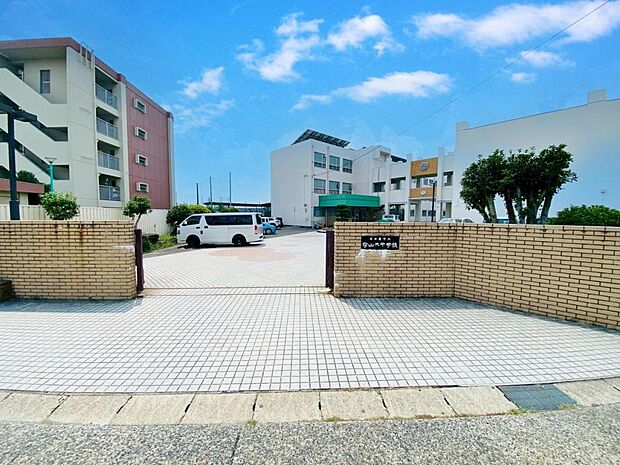 名古屋市立守山北中学校（580m）