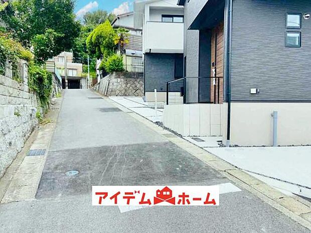 西側道路(2025年5月)撮影