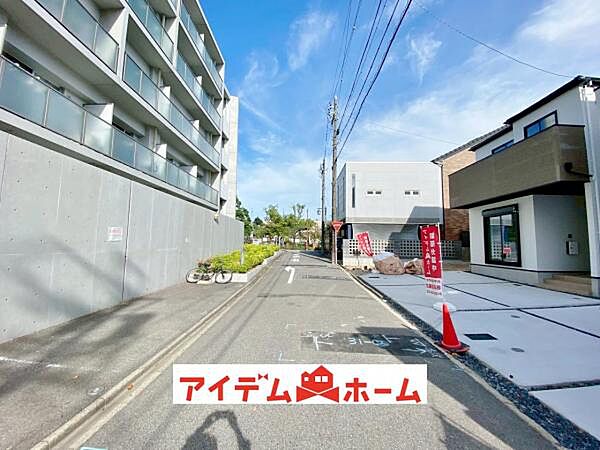 前面道路（2025年8月）撮影