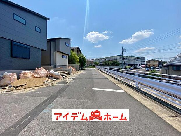 西側道路(2025年7月)撮影