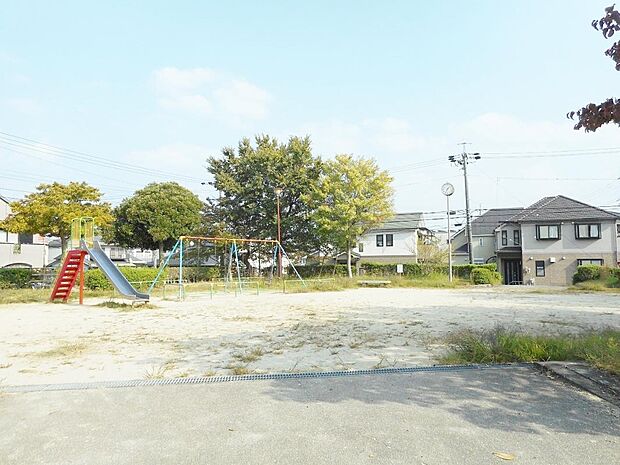 鳴丘公園（350m）