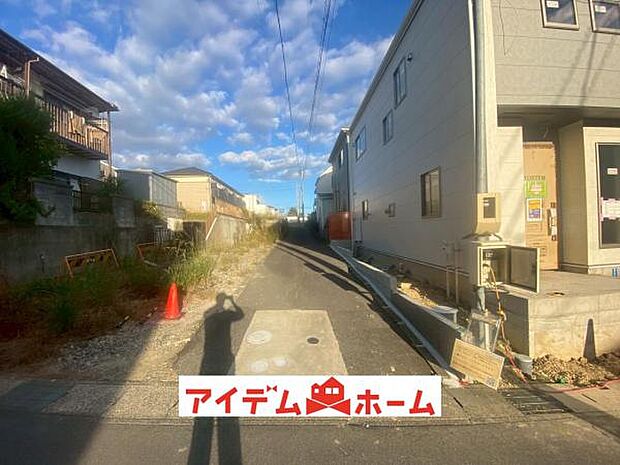 西側道路(2025年11月)撮影