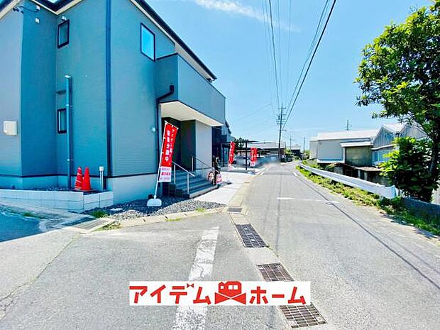 西側道路（2026年5月）撮影
