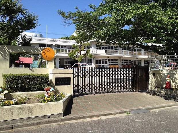 名古屋市立吹上幼稚園（520m）