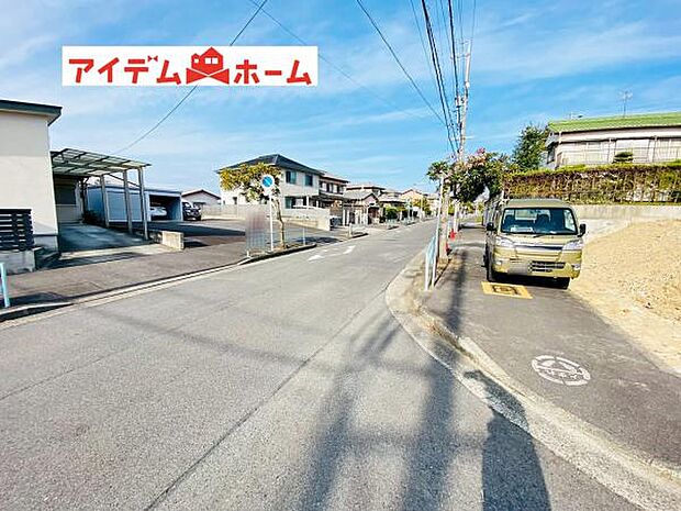 西側道路(2025年11月)撮影