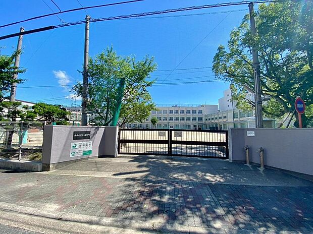 名古屋市立大和小学校（210m）