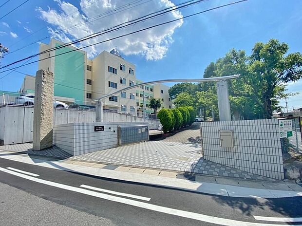 名古屋市立上社小学校（1580m）