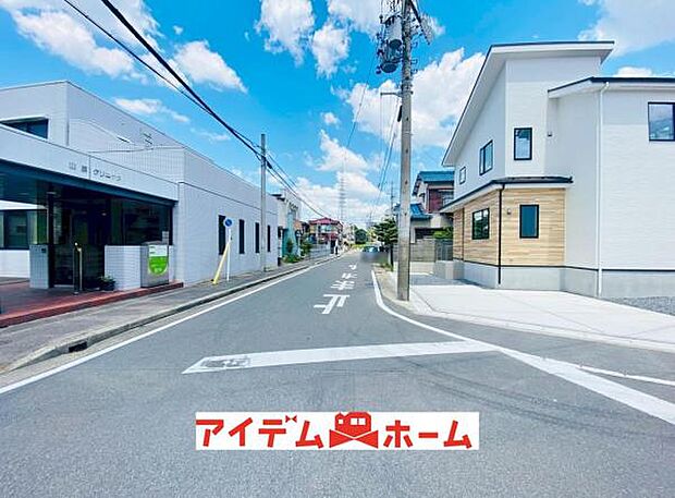 西側道路（2026年5月）撮影