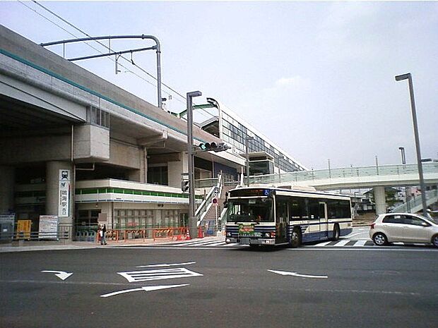 鳴海駅(1610m)