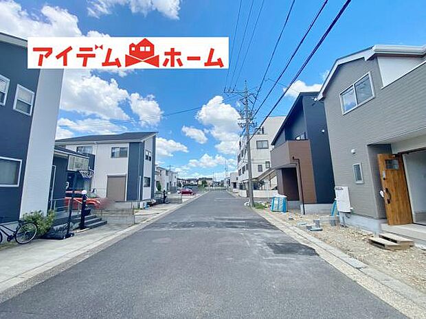 西側道路(2026年8月)撮影